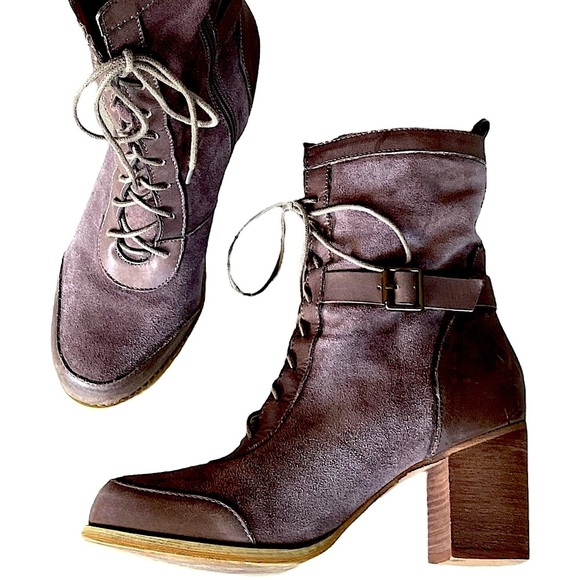 Sbicca Wanton Stylish Taupe Brown Leather Lace Up Boots Women's Size 10 - Picture 15 of 16